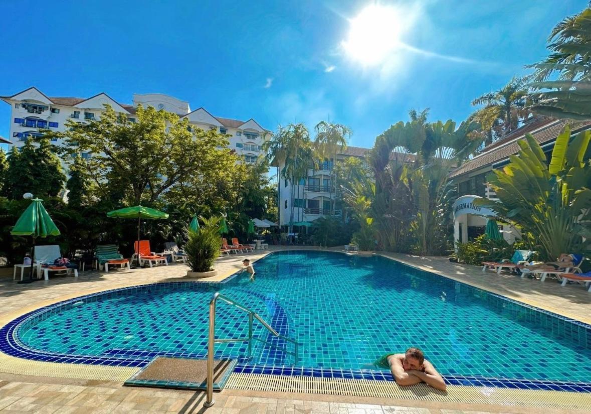 Studio Apartment Diana Estate Condominium Pattaya Ngoại thất bức ảnh